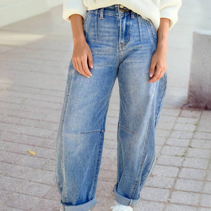 Barrel Pleated Jeans