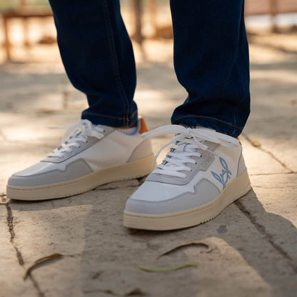 Blue Cangrejito Sneakers