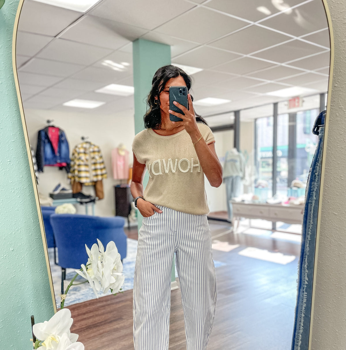 HOWDY Short Sleeve Sweater