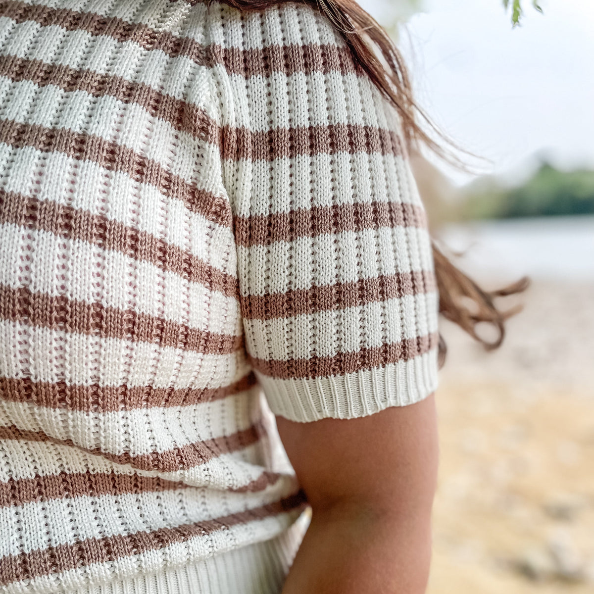 Striped Scallop Puff Sleeve Knit Top